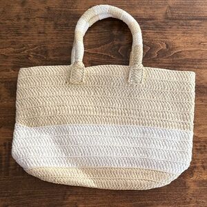 Altru Women's Tan and White Woven Tote Bag